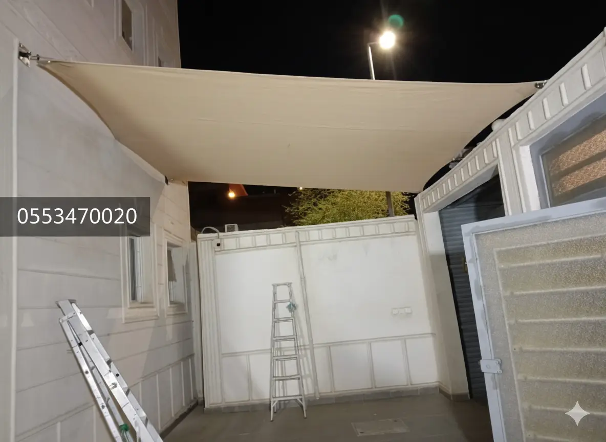 مظلات سيارات